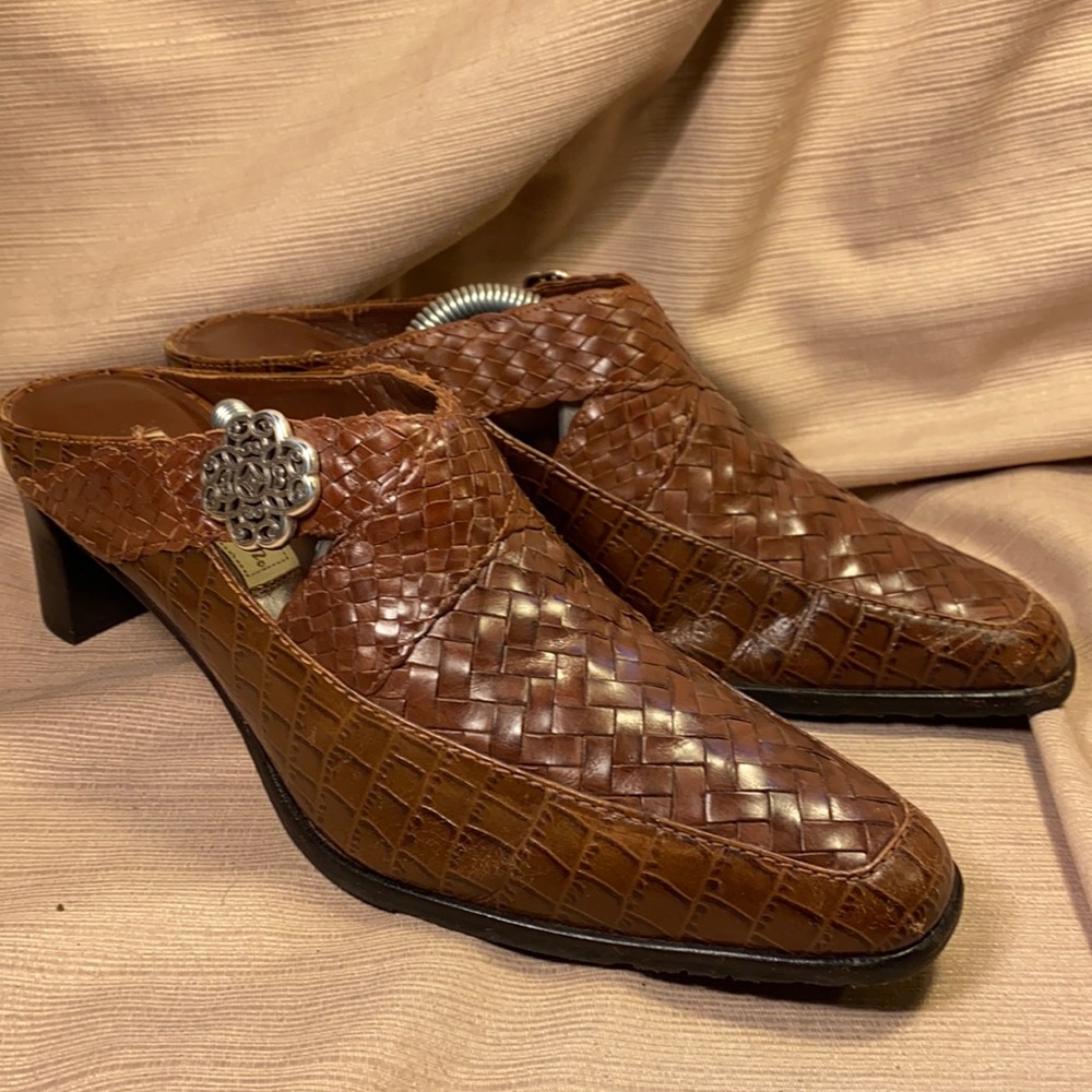 Brighton almost NEW worn once woven leather mules